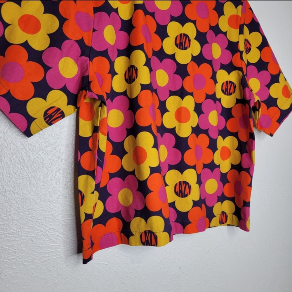 Lazy Oaf 70's Floral Print T-Shirt Women's Size Small - Picture 12 of 15